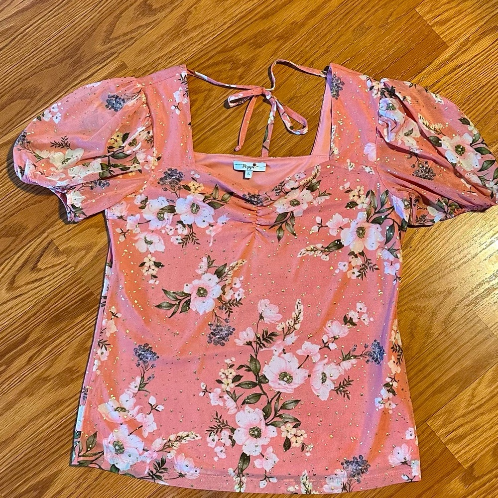 NWT Poppi Pink Puff Sleeve mesh floral with gold accents top size S